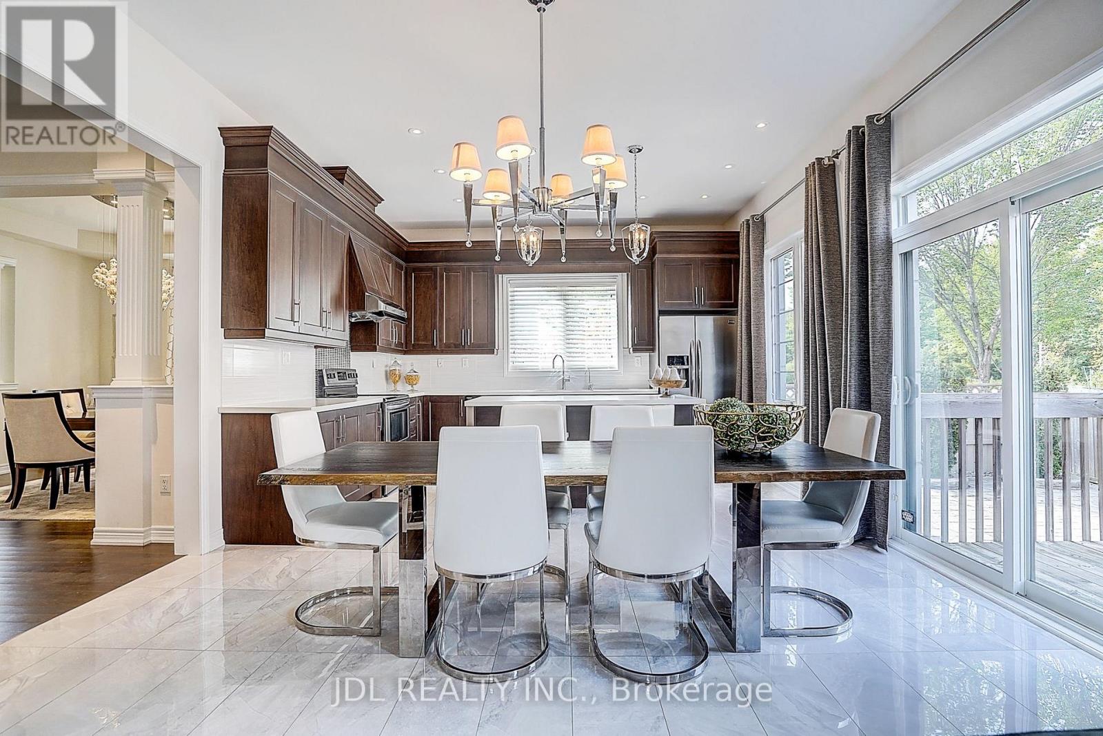 39 JEFFREY NIHDA CRESCENT - 20