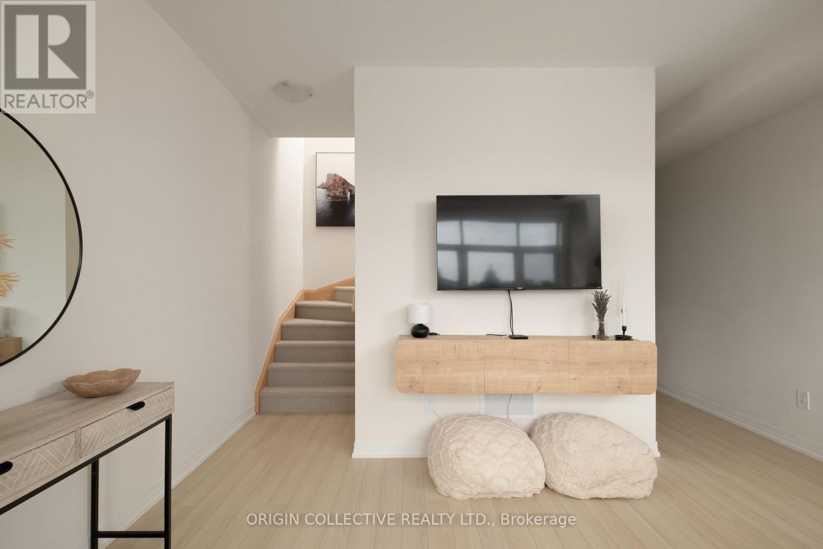 45 CARNEROS WAY N - 12