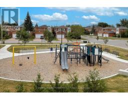 12 Genuine Lane, Richmond Hill, ON L4B0E5 Photo 48
