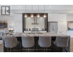 12 Genuine Lane, Richmond Hill, ON L4B0E5 Photo 9