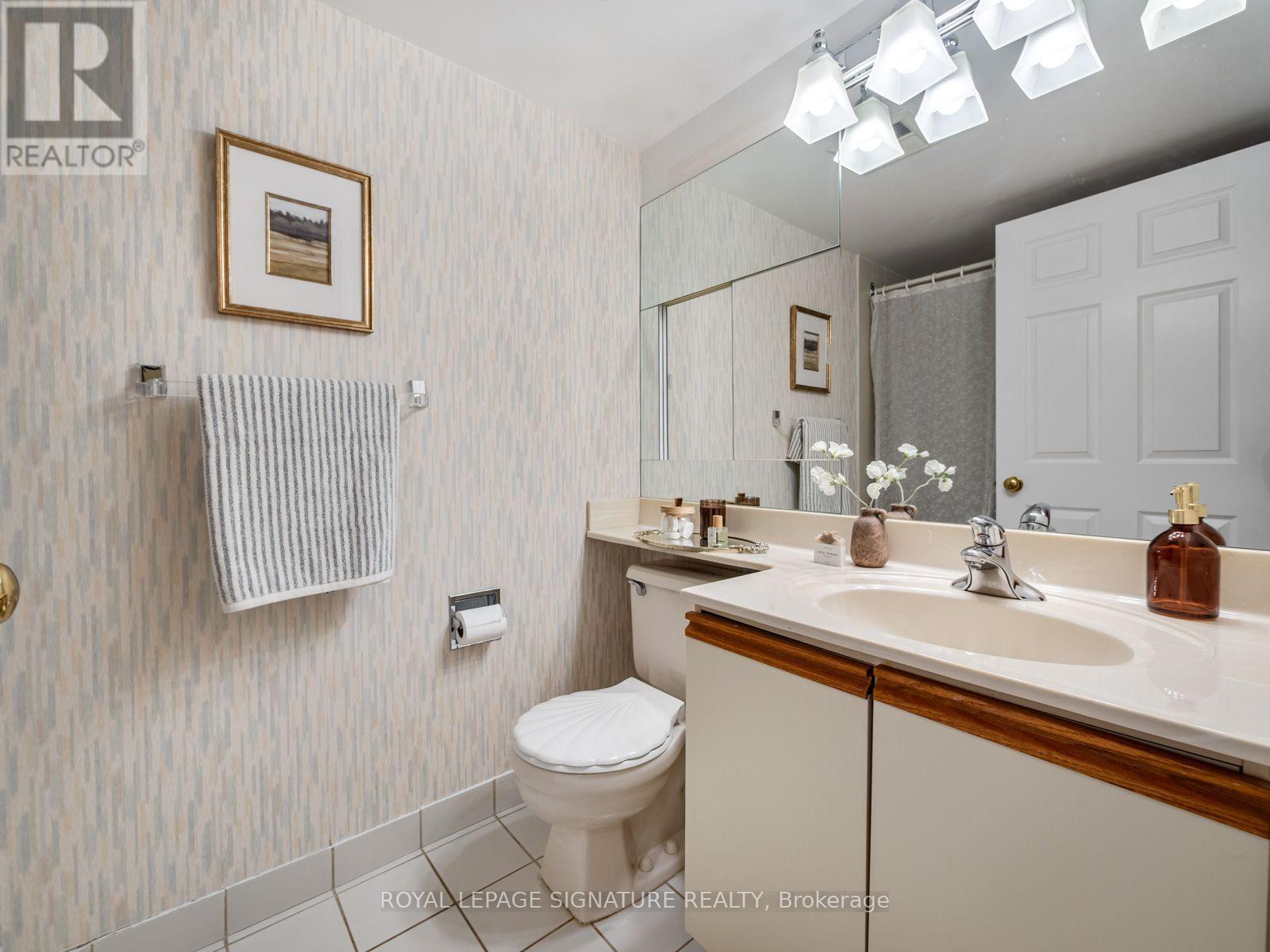 ## 716 40 HARDING BOULEVARD W - 20