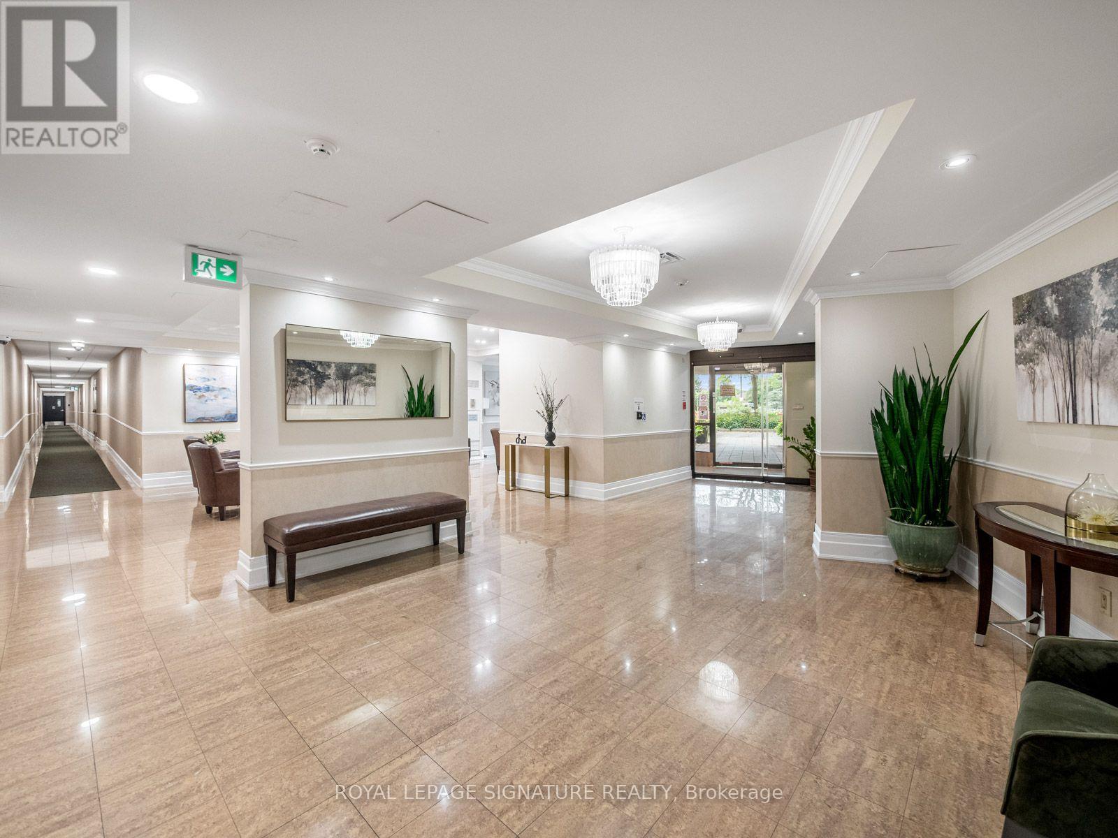 ## 716 40 HARDING BOULEVARD W - 26