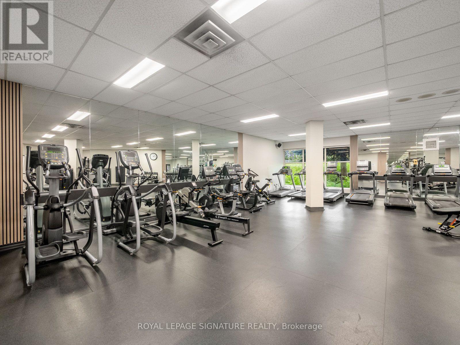 ## 716 40 HARDING BOULEVARD W - 31