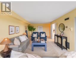 Bedroom 2 - 716 - 40 Harding West Boulevard, Richmond Hill, ON L4C9S5 Photo 6