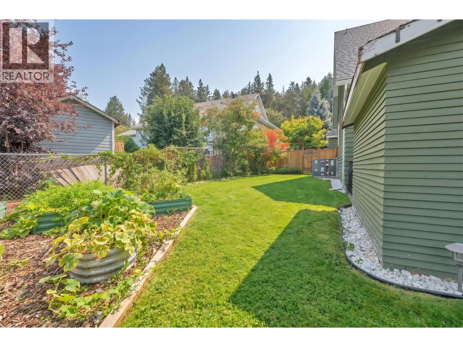 147 Tulameen Trail - 40