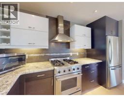 Laundry room - 23 Brown Crescent Nw, Calgary, AB T2L1N4 Photo 13