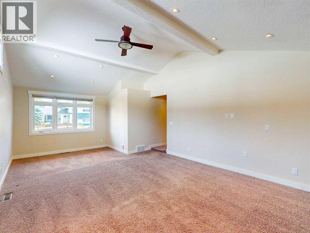 23 Brown Crescent NW - 17