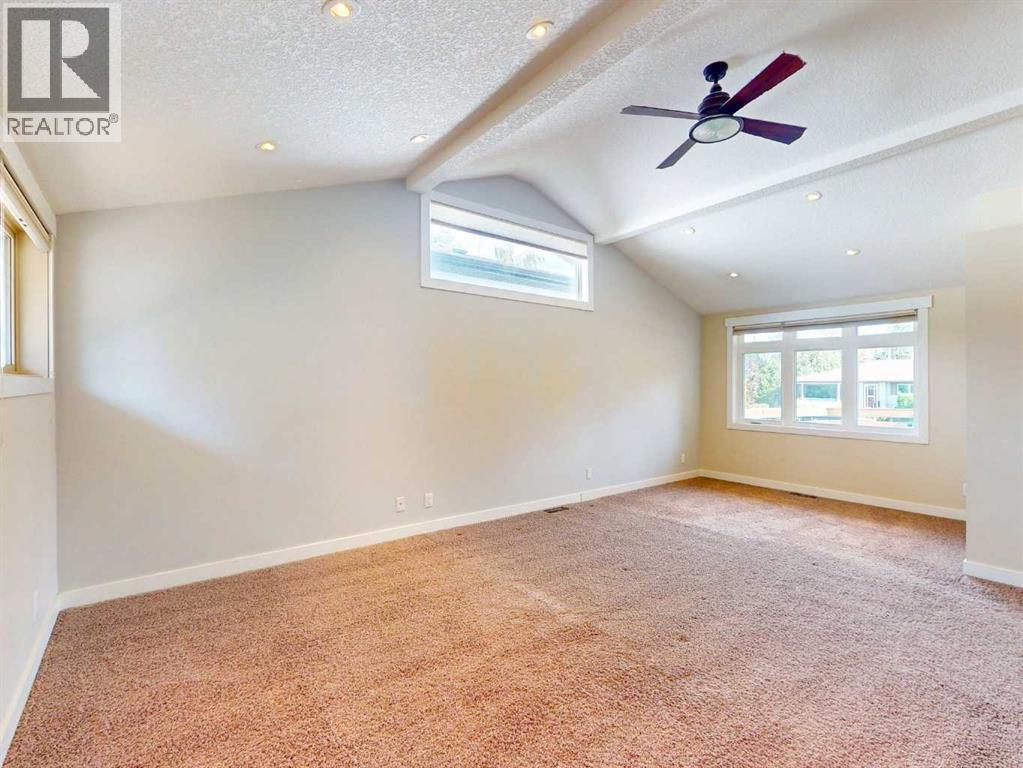 23 Brown Crescent NW - 16