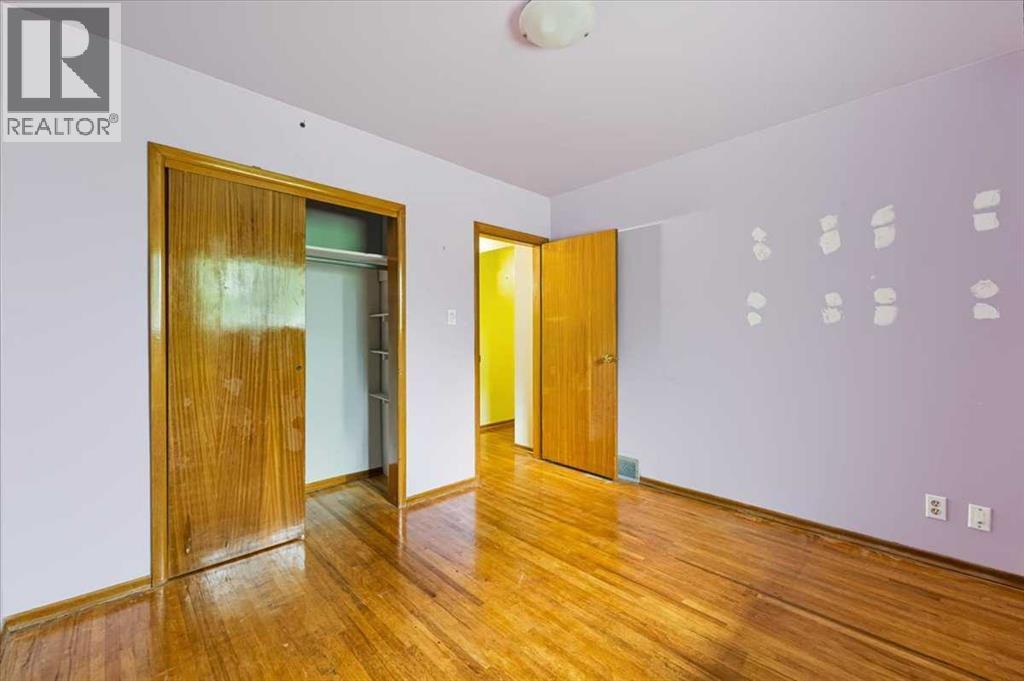 2731 & 2733, 2731 17 Street NW - Image 27