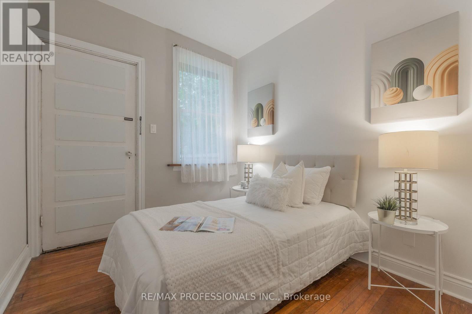 181 GARDEN AVENUE - 18