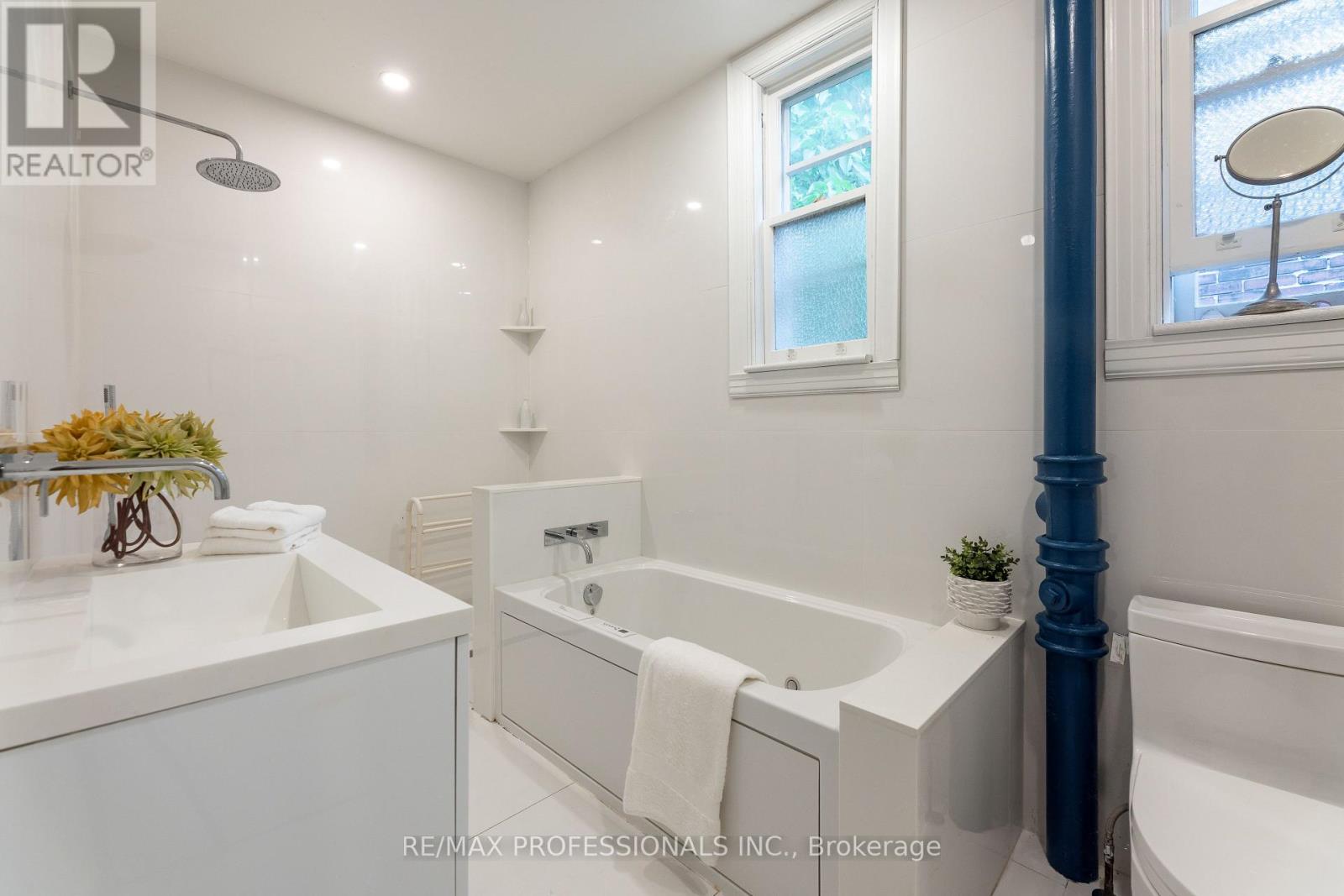 181 GARDEN AVENUE - 21