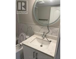19 Mannel (basement) Crescent, Brampton, ON L6Y5E2 Photo 13