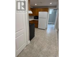 19 Mannel (basement) Crescent, Brampton, ON L6Y5E2 Photo 7
