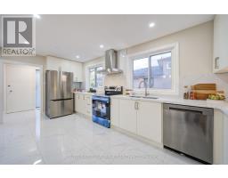 78 Clayhall Crescent, Toronto, ON M3J1W6 Photo 15