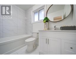 78 Clayhall Crescent, Toronto, ON M3J1W6 Photo 27