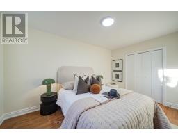 78 Clayhall Crescent, Toronto, ON M3J1W6 Photo 32