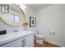78 Clayhall Crescent, Toronto, ON M3J1W6 Photo 34