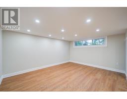 78 Clayhall Crescent, Toronto, ON M3J1W6 Photo 35