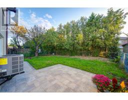 78 Clayhall Crescent, Toronto, ON M3J1W6 Photo 41