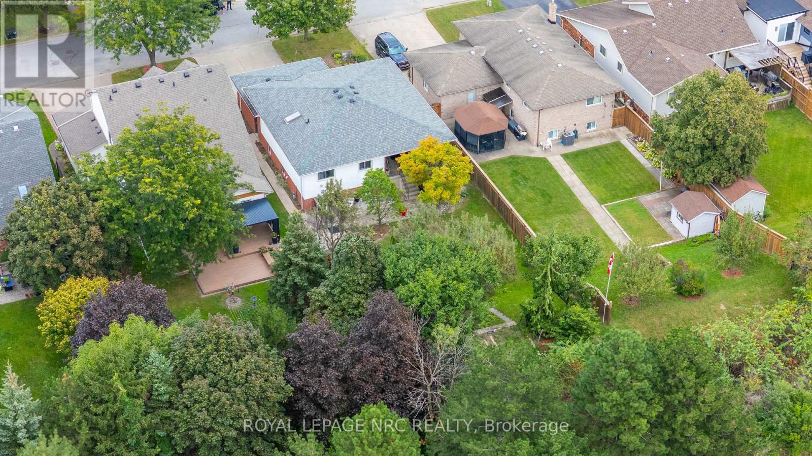 39 WEST FARMINGTON DRIVE - Image 42