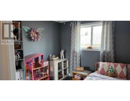 Main Floor - 39 Reid Street, Quinte West, ON K8V5V8 Photo 12