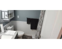 Main Floor - 39 Reid Street, Quinte West, ON K8V5V8 Photo 13