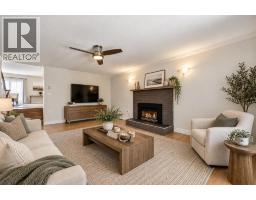 Living room - 1599 Coventry Court, Sarnia, ON N7S3X7 Photo 13