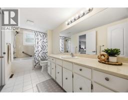 1599 Coventry Court, Sarnia, ON N7S3X7 Photo 22