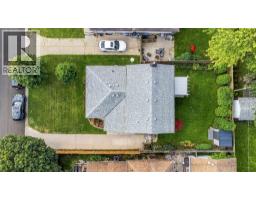 1599 Coventry Court, Sarnia, ON N7S3X7 Photo 40