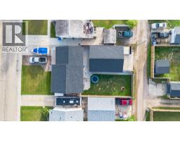 5707 46 Avenue, Stettler, AB T4K1J2 Photo 47
