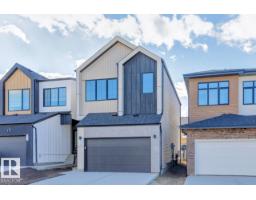 House for sale at 424 30 St SW, Edmonton — MLS® E4508646