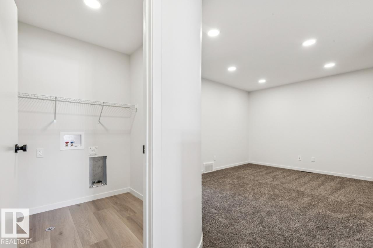 424 30 ST SW - 32