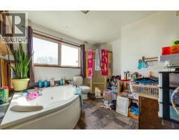 Storage - 528 7 Street W, Cardston, AB T0K0K0 Photo 12
