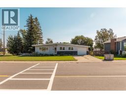 528 7 Street W, Cardston, AB T0K0K0 Photo 37