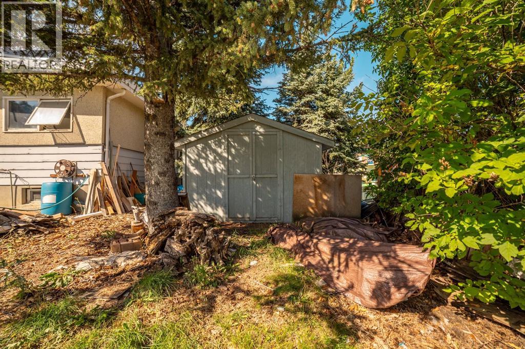 528 7 Street W - Image 34