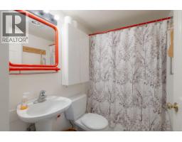 205 Scarborough Pl, Nanaimo, BC V9T5L3 Photo 41