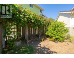 205 Scarborough Pl, Nanaimo, BC V9T5L3 Photo 52
