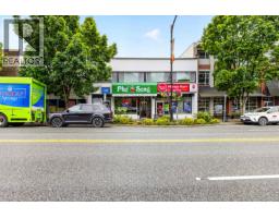 306 22347 Lougheed Highway, Maple Ridge, BC V2X2T3 Photo 24