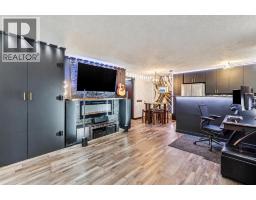 101, 215 25 Avenue SW - photo 1