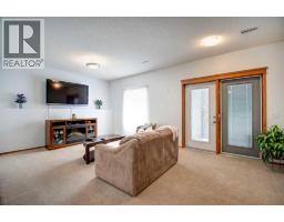 49 Thornfield Close Se, Airdrie, AB T4A2K7 Photo 34