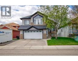49 Thornfield Close SE - photo 1