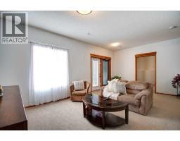 49 Thornfield Close Se, Airdrie, AB T4A2K7 Photo 35