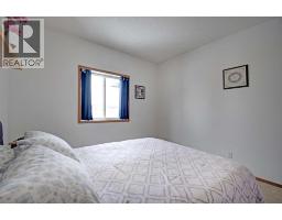 49 Thornfield Close Se, Airdrie, AB T4A2K7 Photo 21