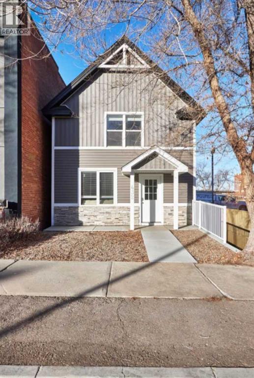 432 5 Street SE - 1