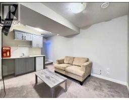 Family room - 432 5 Street Se, Medicine Hat, AB T1A0N1 Photo 8