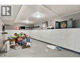 7711 39 Avenue Nw, Calgary, AB T3B1X4 Photo 14