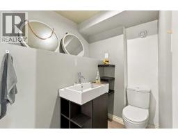 7711 39 Avenue Nw, Calgary, AB T3B1X4 Photo 15