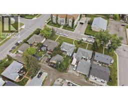 7711 39 Avenue Nw, Calgary, AB T3B1X4 Photo 19