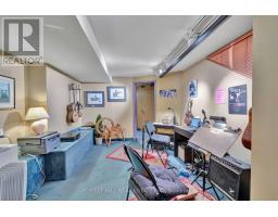96 Harbord Street, Toronto, ON M5S1G6 Photo 17