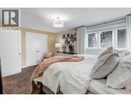 38 Lissington Drive SW - photo 27